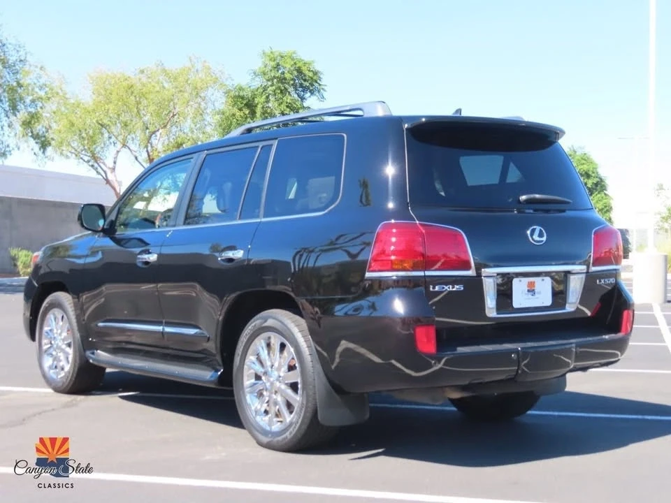 2010 Lexus LX 3rd Gen - Image 11 of 19
