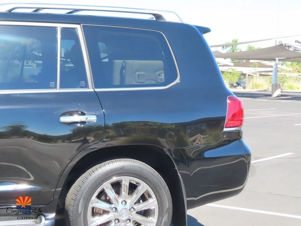 2010 Lexus LX 3rd Gen - Image 19 of 19