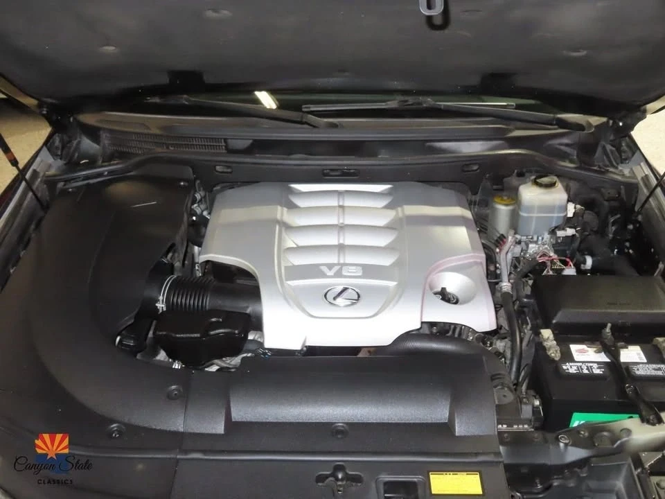 2010 Lexus LX 3rd Gen - Image 4 of 19
