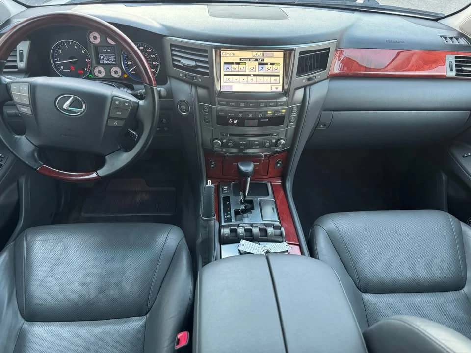 2010 Lexus LX 3rd Gen - Image 10 of 10