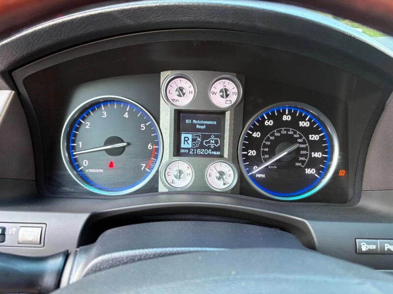 2010 Lexus LX 3rd Gen - Image 11 of 19