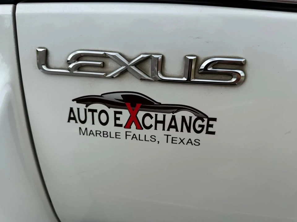 2010 Lexus LX 3rd Gen - Image 8 of 19