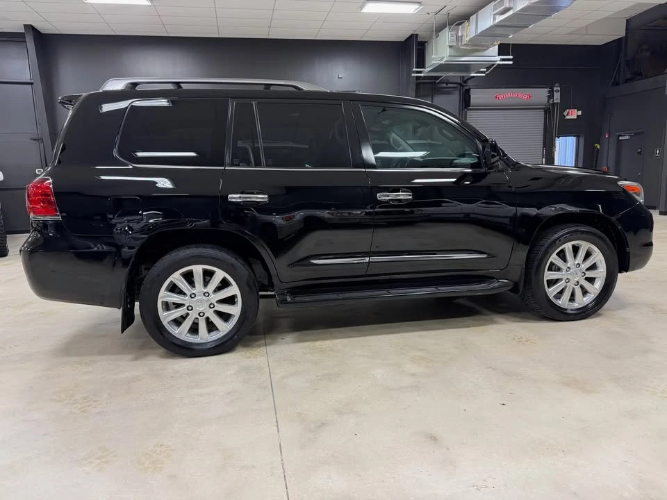 2010 Lexus LX 3rd Gen - Image 7 of 20