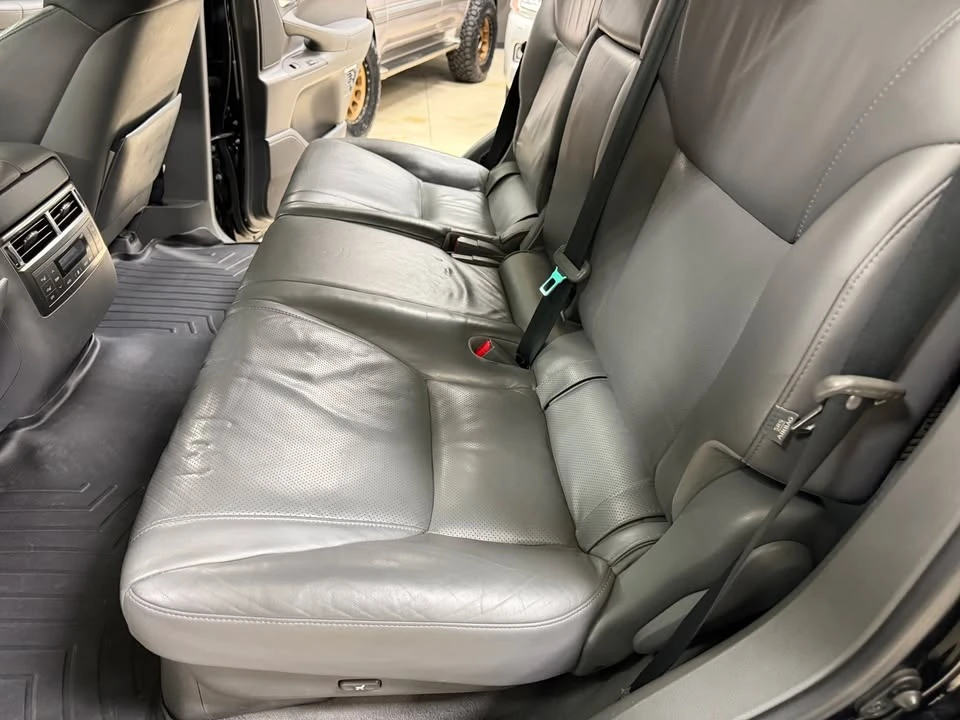 2010 Lexus LX 3rd Gen - Image 15 of 20