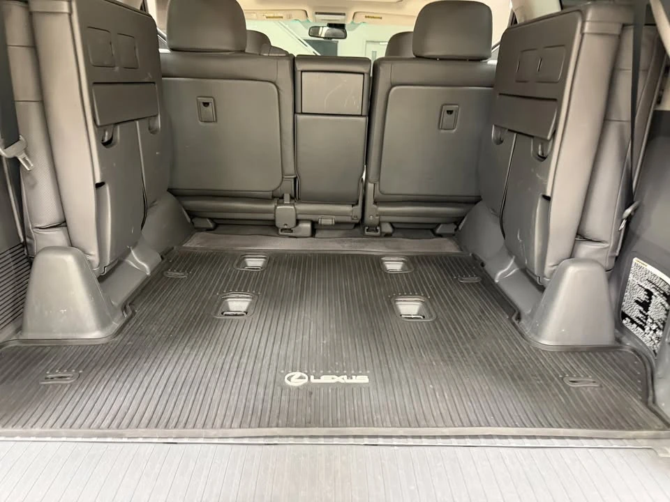 2010 Lexus LX 3rd Gen - Image 16 of 20