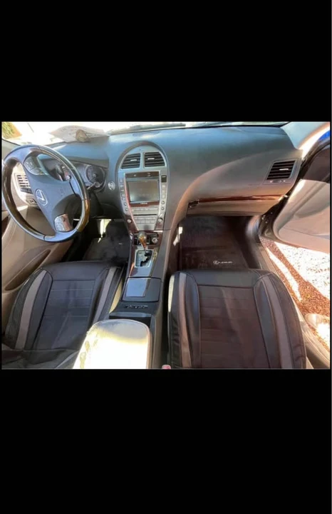 2010 Lexus ES 5th Gen - Image 6 of 8