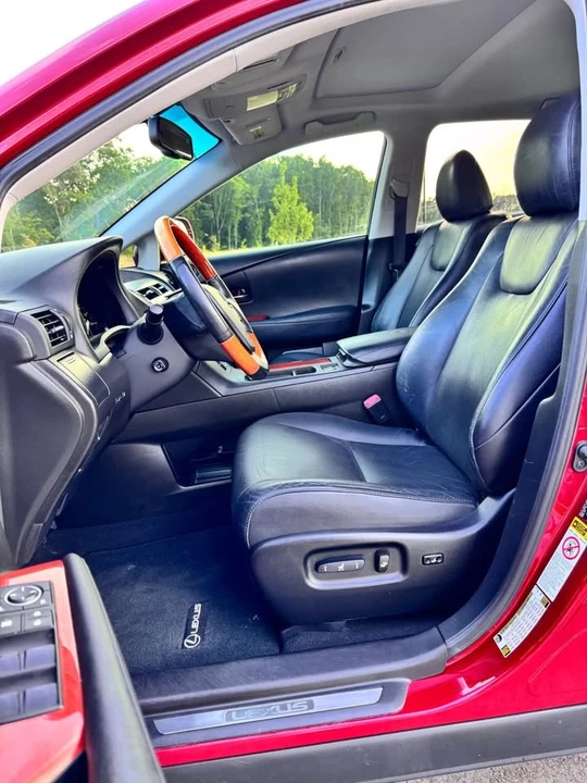 2010 Lexus RX 3rd Gen - Image 18 of 18