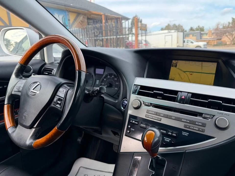 2010 Lexus RX 3rd Gen - Image 20 of 20