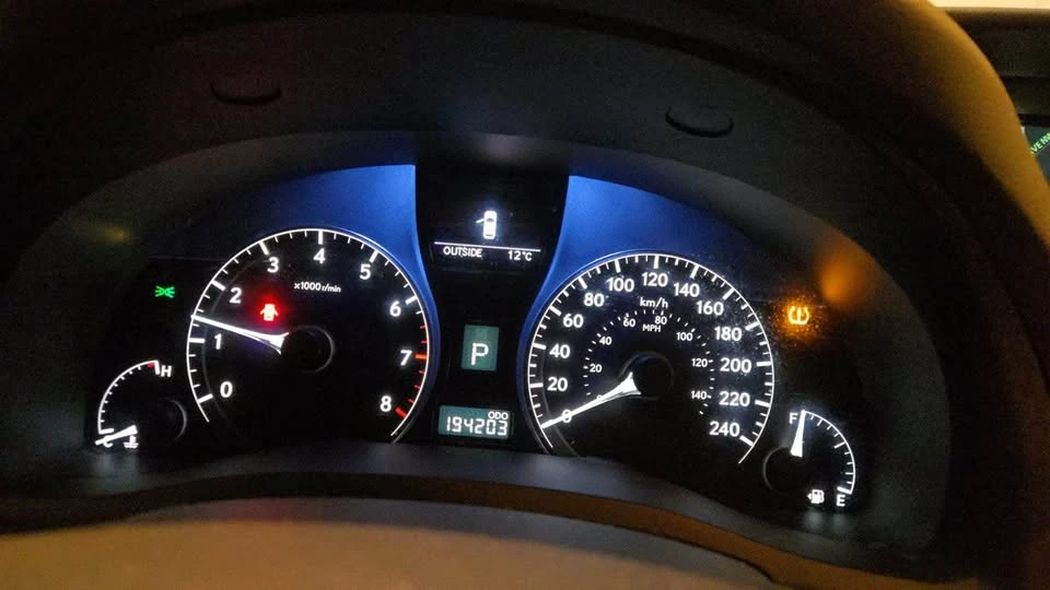 2010 Lexus RX 3rd Gen - Image 9 of 9