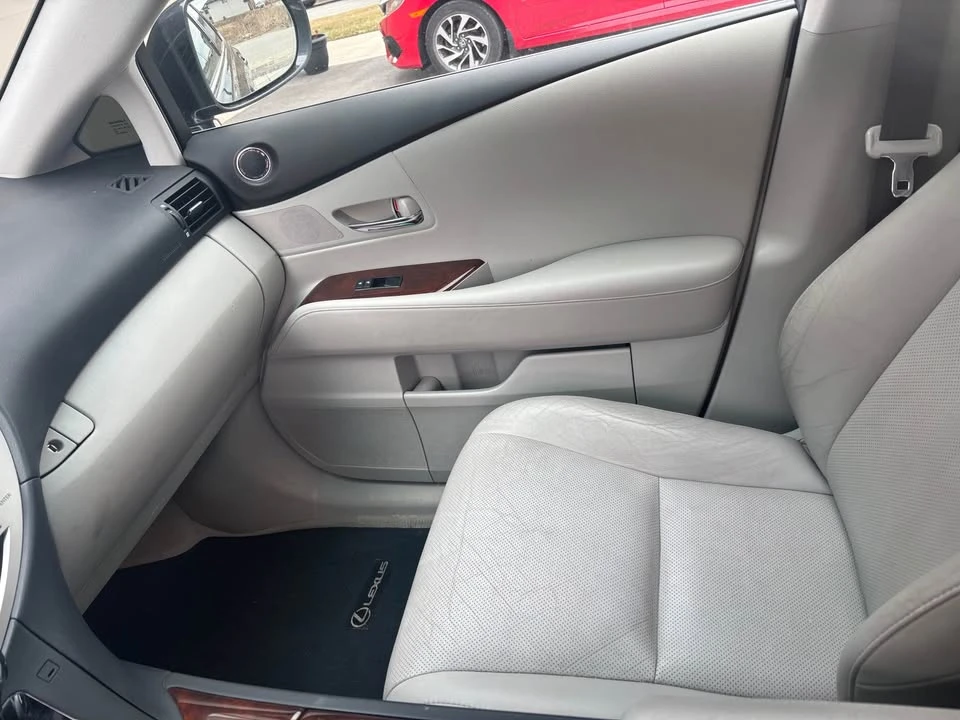 2010 Lexus RX 3rd Gen - Image 12 of 12