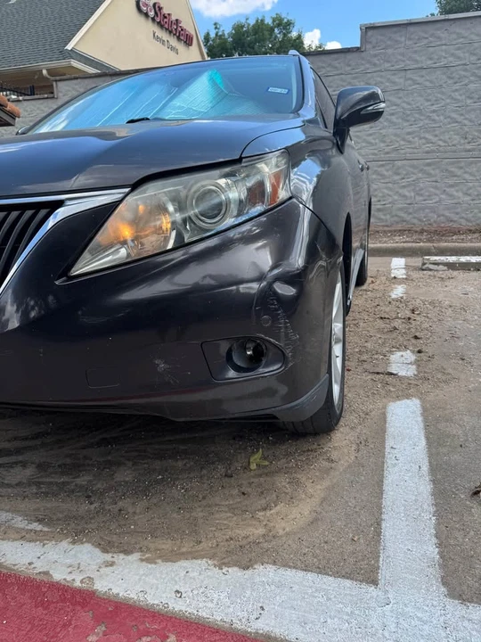 2010 Lexus RX 3rd Gen - Image 2 of 9