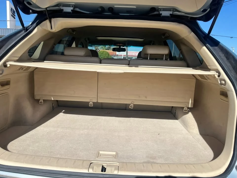 2010 Lexus RX 3rd Gen - Image 15 of 17
