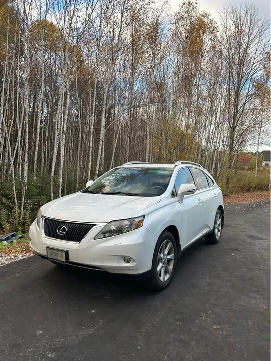 2010 Lexus RX 3rd Gen - Image 2 of 15