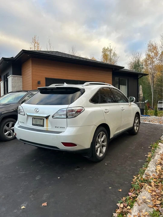 2010 Lexus RX 3rd Gen - Image 3 of 15