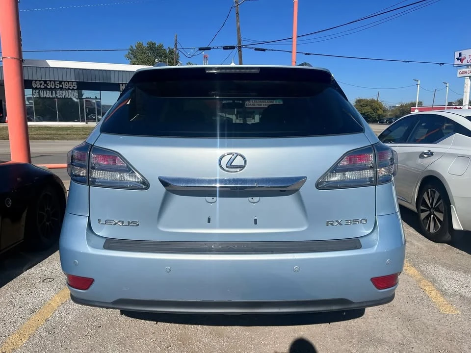 2010 Lexus RX 3rd Gen - Image 5 of 17