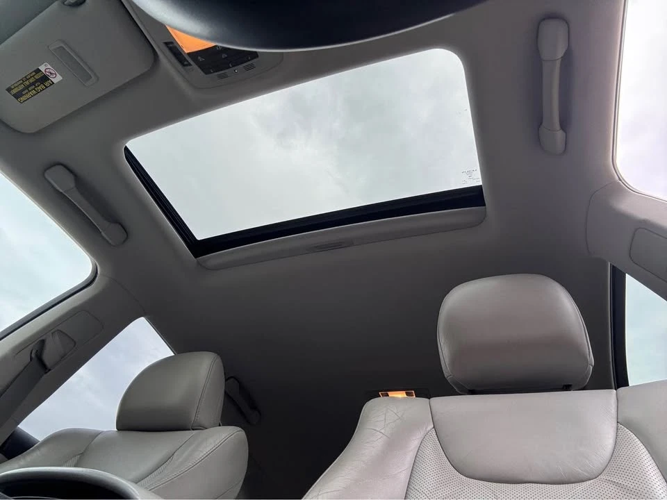 2010 Lexus RX 3rd Gen - Image 6 of 12