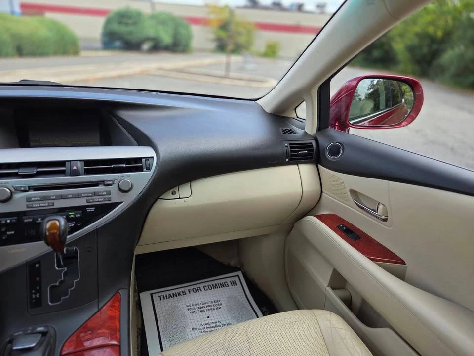 2010 Lexus RX 3rd Gen - Image 14 of 20