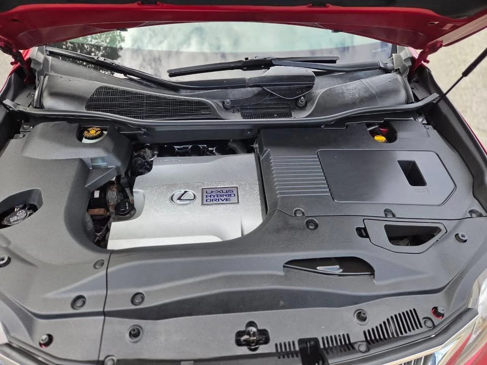 2010 Lexus RX 3rd Gen - Image 19 of 20