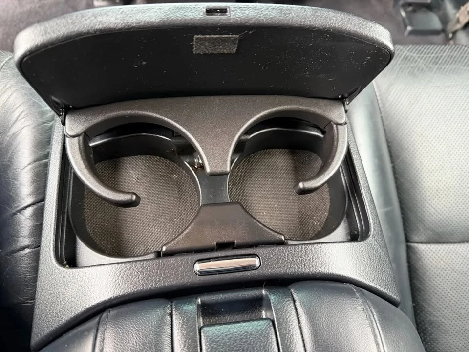 2010 Lexus RX 3rd Gen - Image 16 of 20