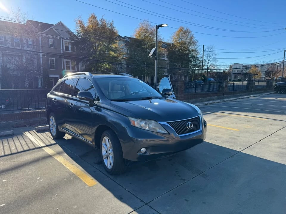 2010 Lexus RX 3rd Gen - Image 2 of 9