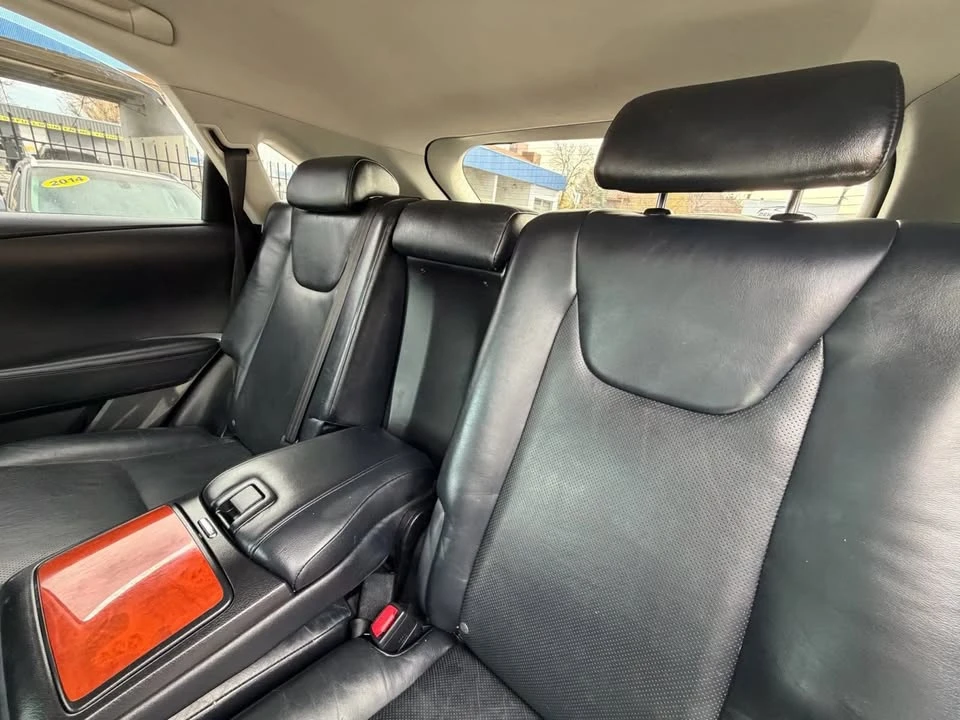2010 Lexus RX 3rd Gen - Image 15 of 20