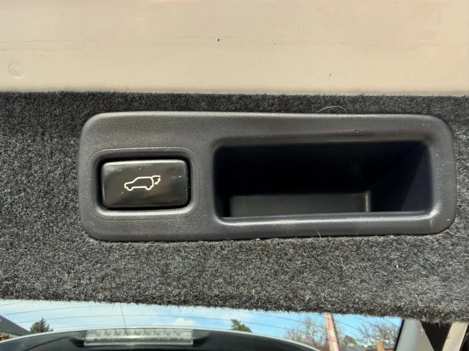 2010 Lexus RX 3rd Gen - Image 13 of 20