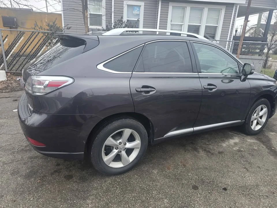 2010 Lexus RX 3rd Gen - Image 16 of 20