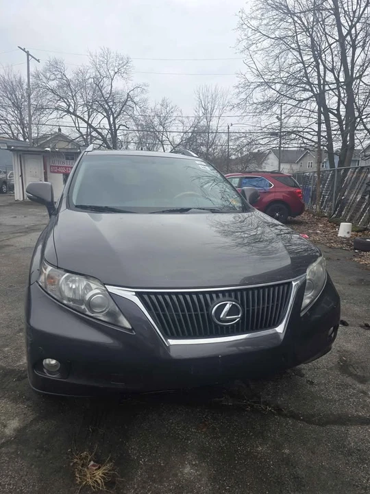 2010 Lexus RX 3rd Gen - Image 9 of 20