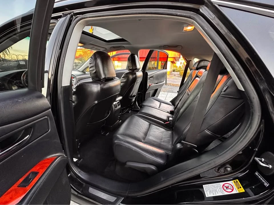 2010 Lexus RX 3rd Gen - Image 12 of 19