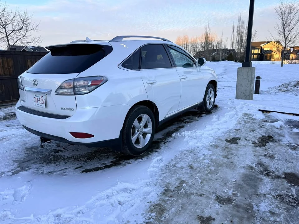 2010 Lexus RX 3rd Gen - Image 3 of 11