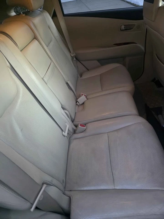 2010 Lexus RX 3rd Gen - Image 6 of 9
