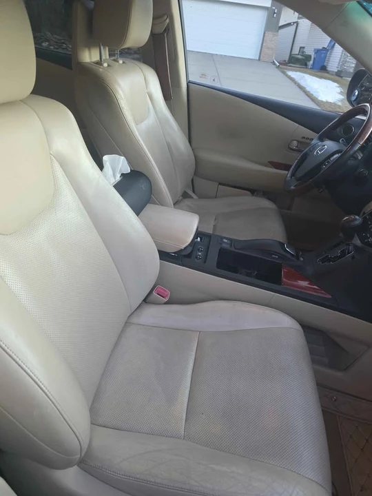 2010 Lexus RX 3rd Gen - Image 5 of 9