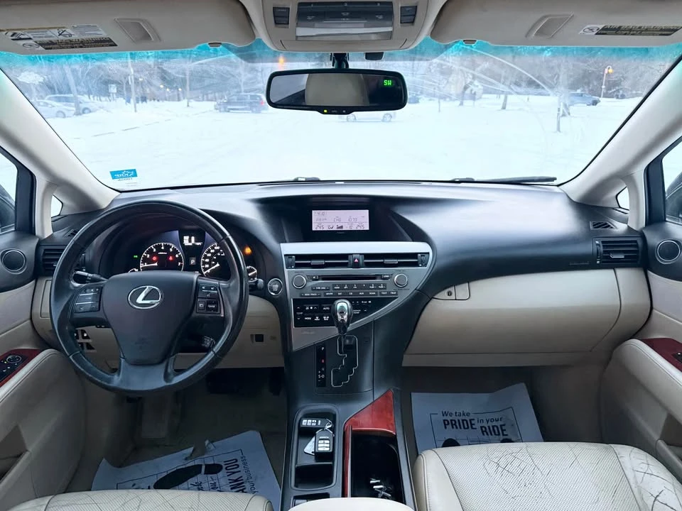 2010 Lexus RX 3rd Gen - Image 18 of 20