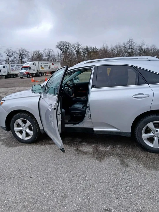 2010 Lexus RX 3rd Gen - Image 6 of 9