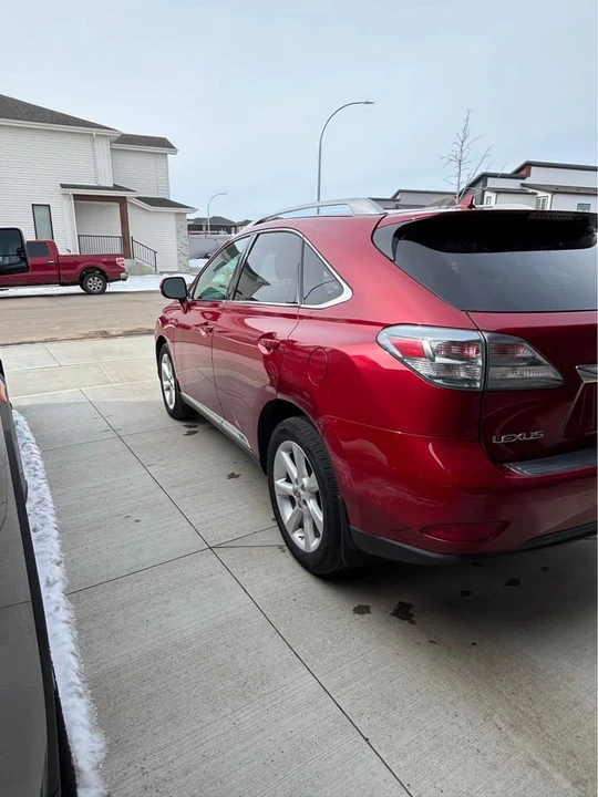 2010 Lexus RX 3rd Gen - Image 5 of 10