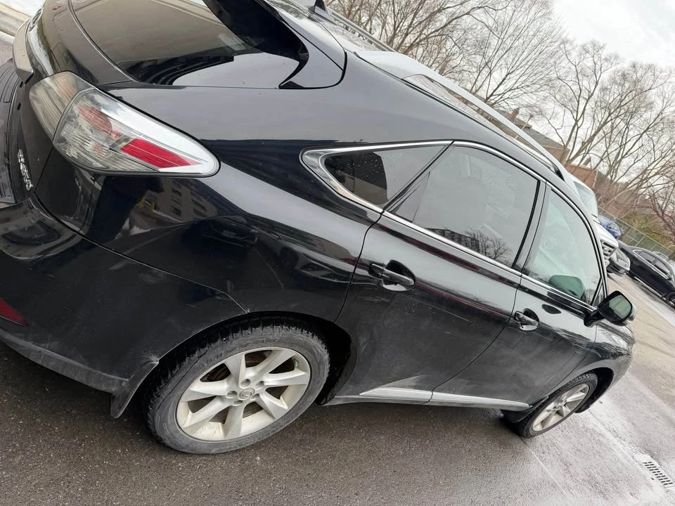 2010 Lexus RX 3rd Gen - Image 4 of 10