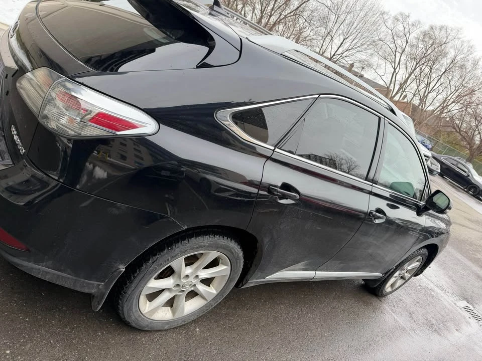 2010 Lexus RX 3rd Gen - Image 9 of 10