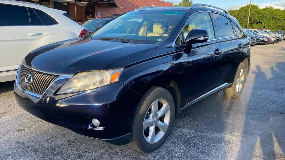 2010 Lexus RX 3rd Gen - Image 2 of 18