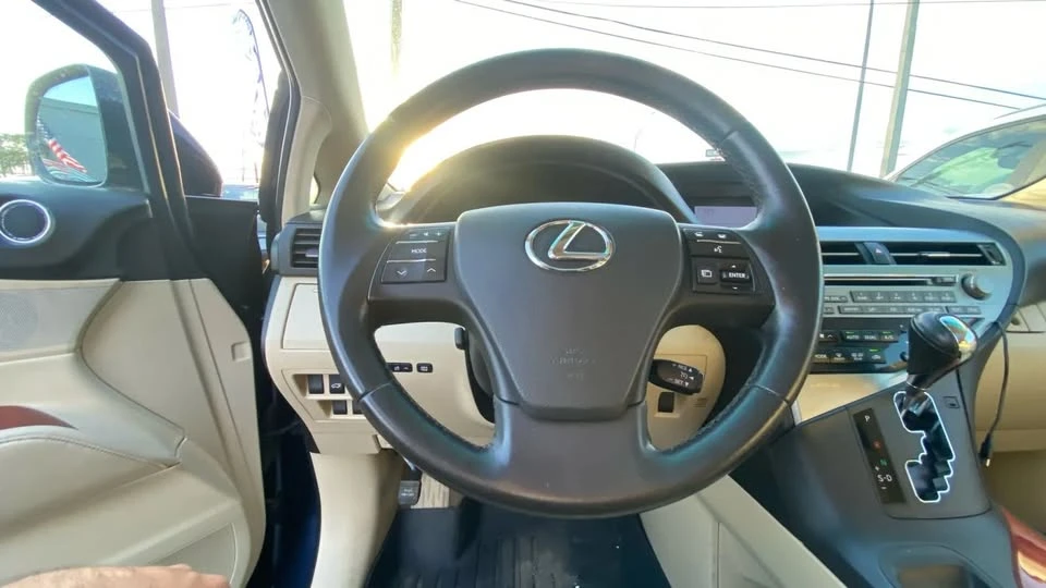 2010 Lexus RX 3rd Gen - Image 6 of 18