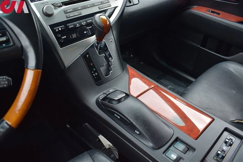 2010 Lexus RX 3rd Gen - Image 19 of 20