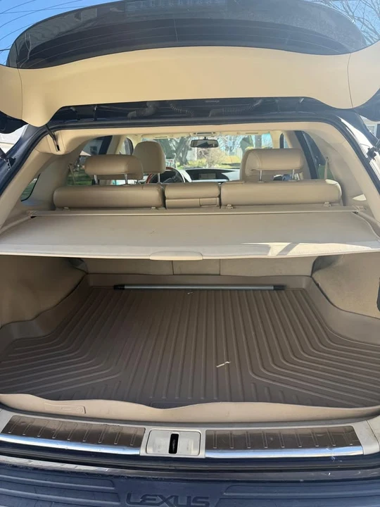 2010 Lexus RX 3rd Gen - Image 7 of 9