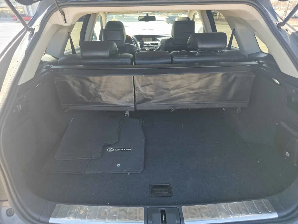 2010 Lexus RX 3rd Gen - Image 13 of 20