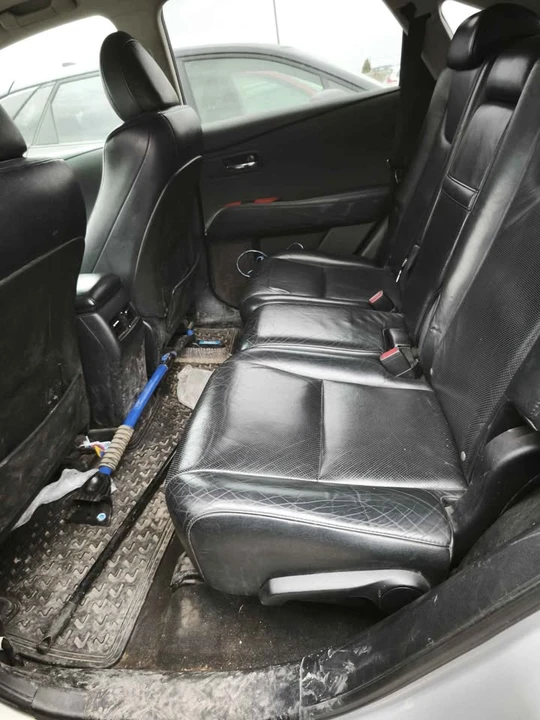 2010 Lexus RX 3rd Gen - Image 12 of 16