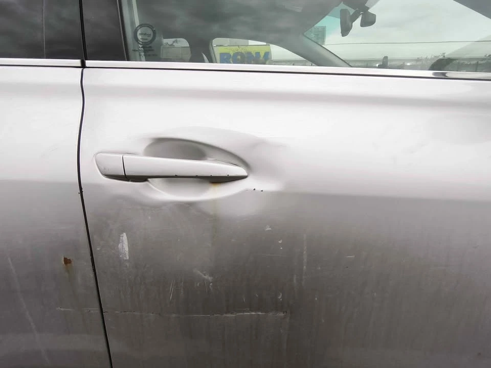 2010 Lexus RX 3rd Gen - Image 6 of 16