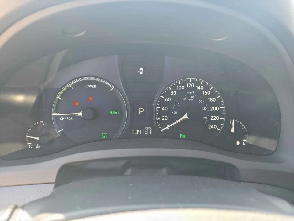 2010 Lexus RX 3rd Gen - Image 7 of 20