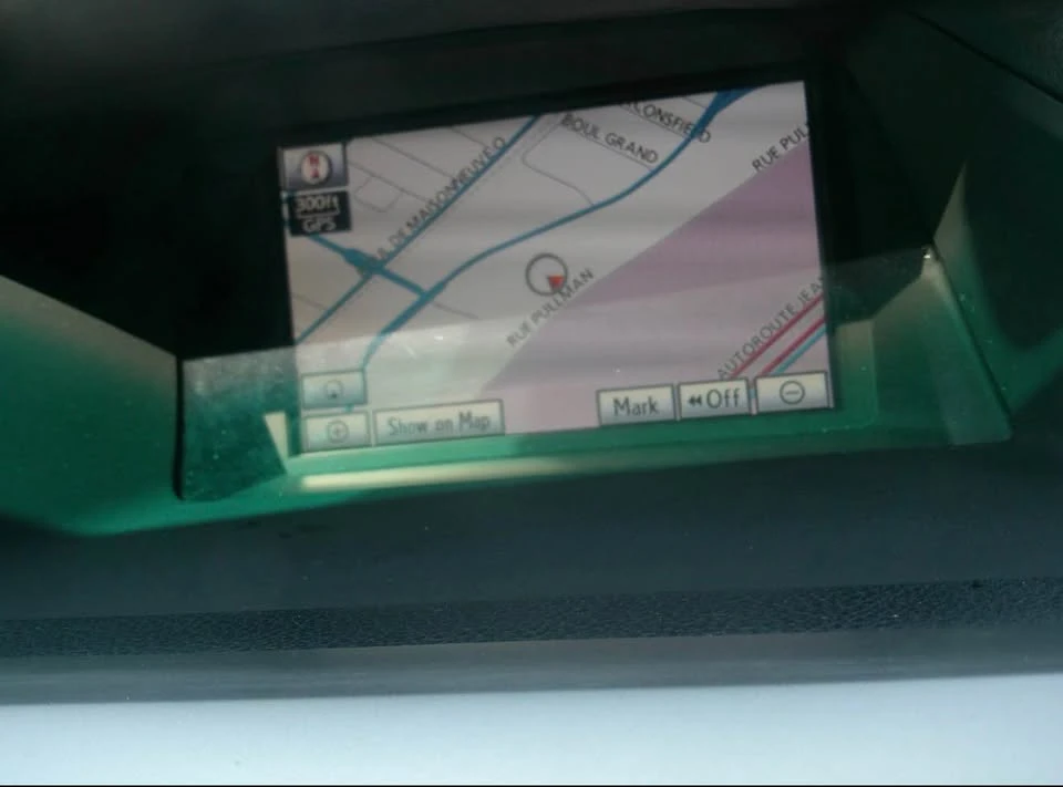 2010 Lexus RX 3rd Gen - Image 10 of 10