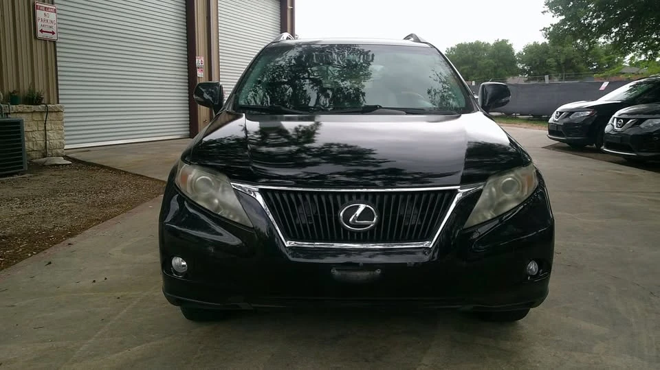 2010 Lexus RX 3rd Gen - Image 2 of 20