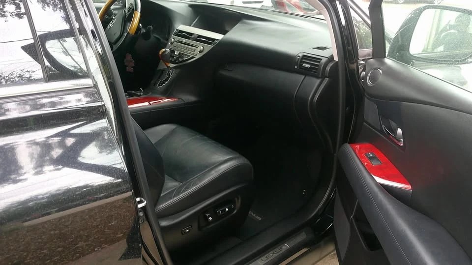 2010 Lexus RX 3rd Gen - Image 16 of 20