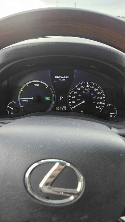 2010 Lexus RX 3rd Gen - Image 6 of 8
