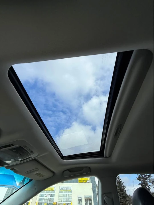2010 Lexus RX 3rd Gen - Image 12 of 14
